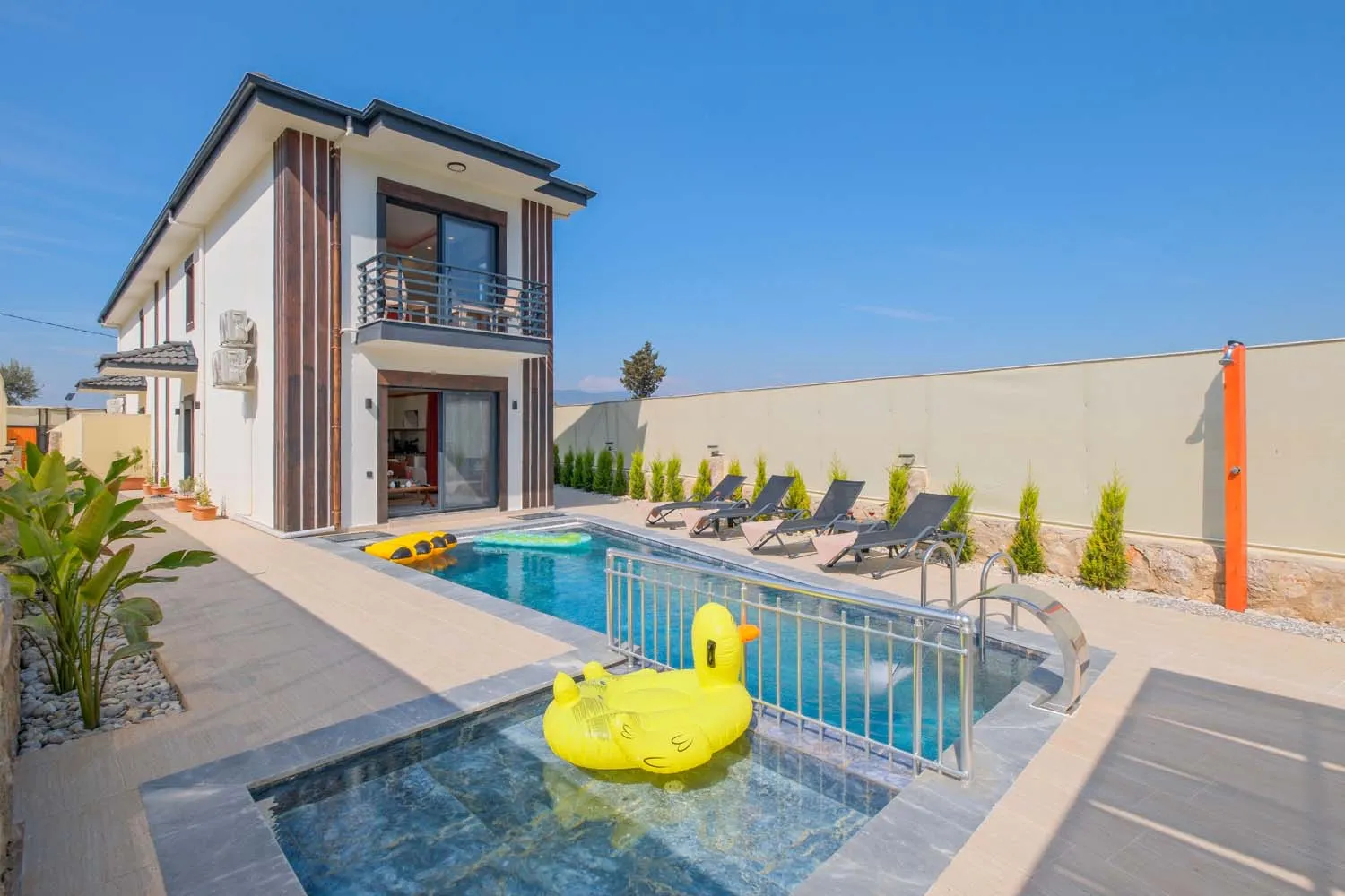Zenur Villa 2