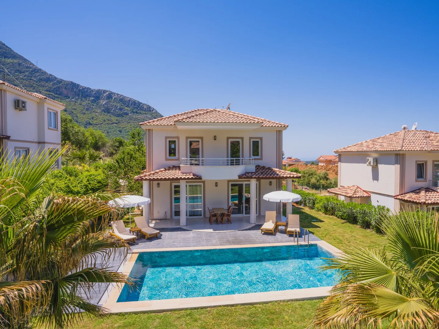 Royal Villa 11