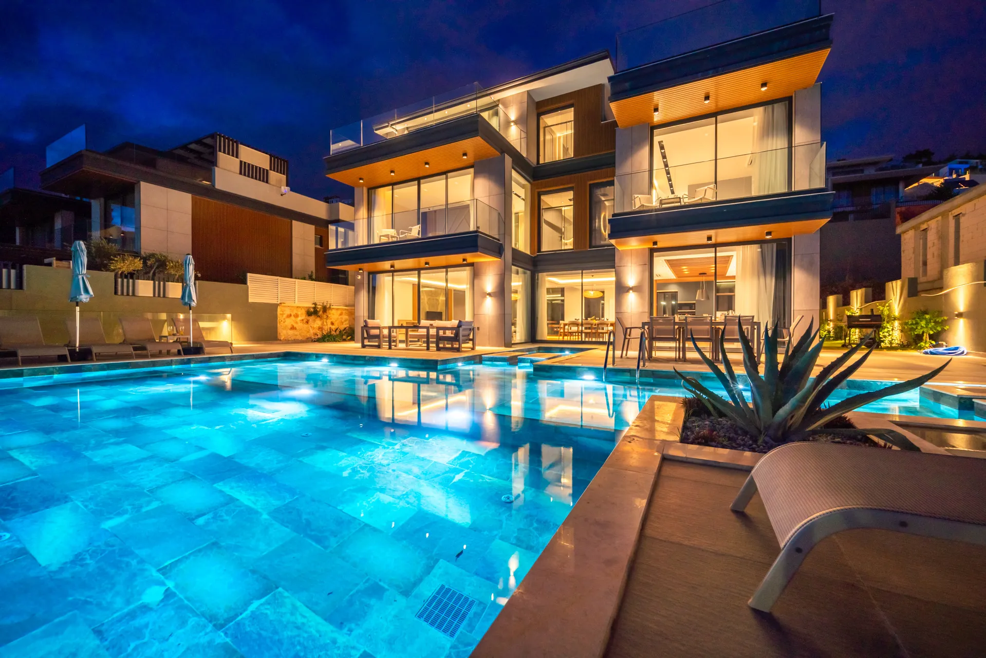 Aura Villa G
