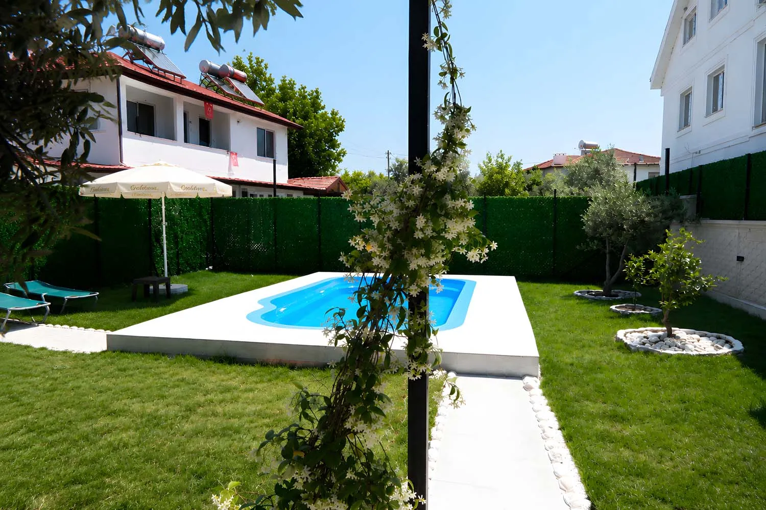 Can Kardeşler Down Villa
