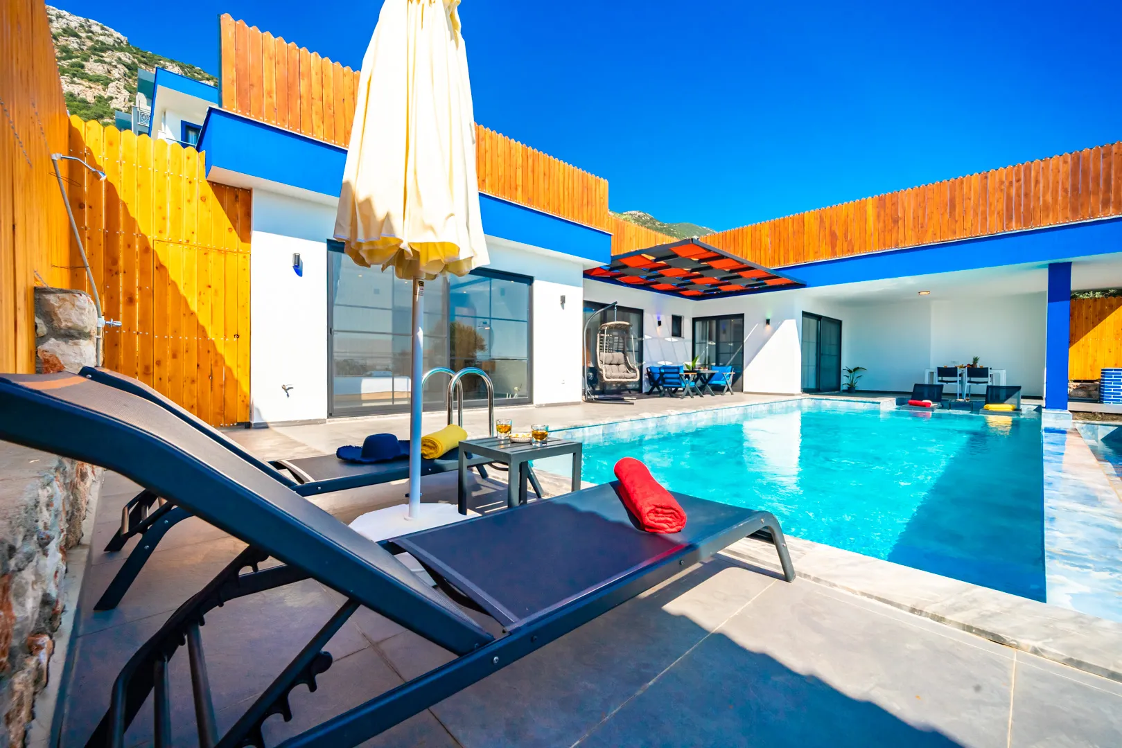 Efulim Villa