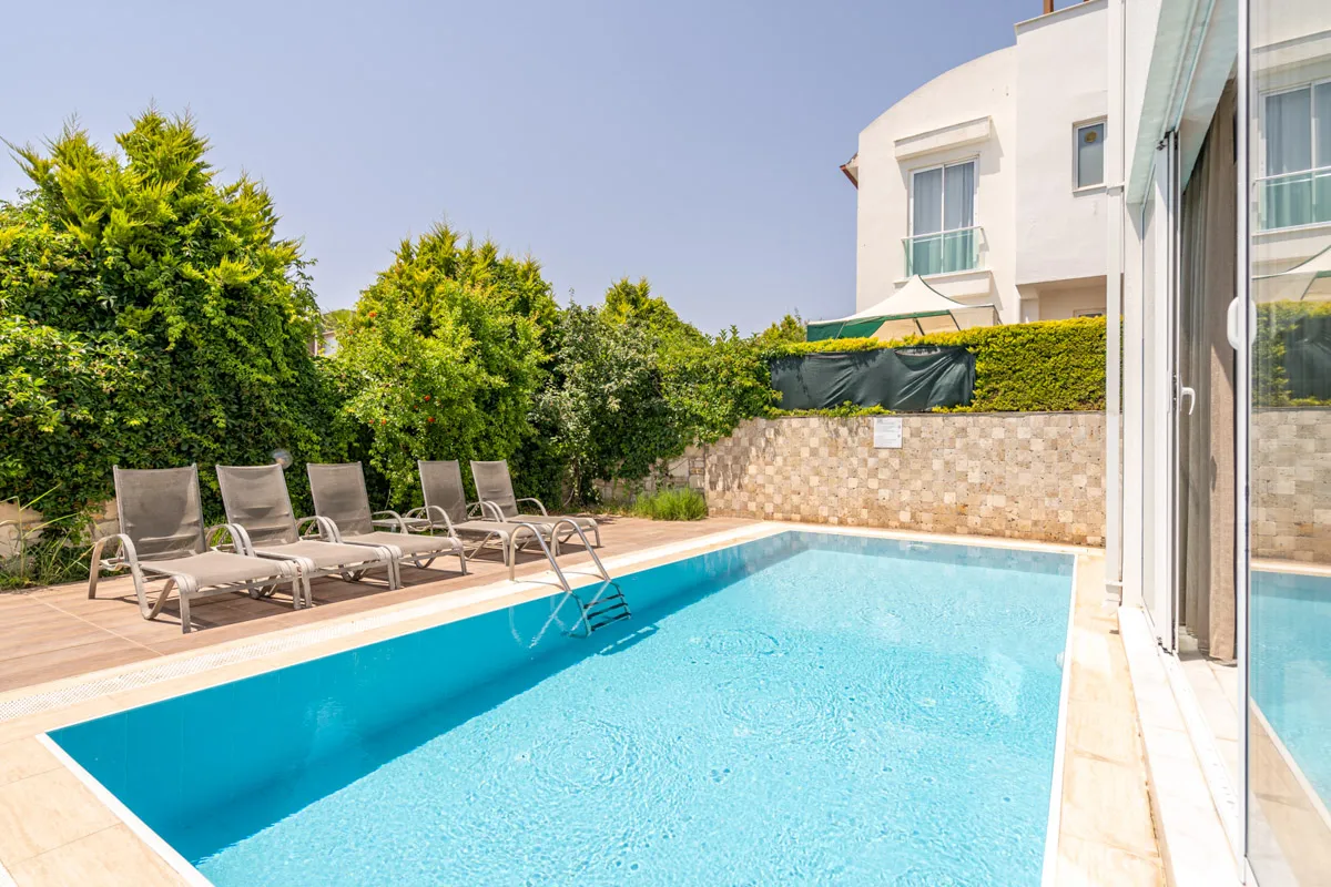 Kuşadası Deluxe Villa 4